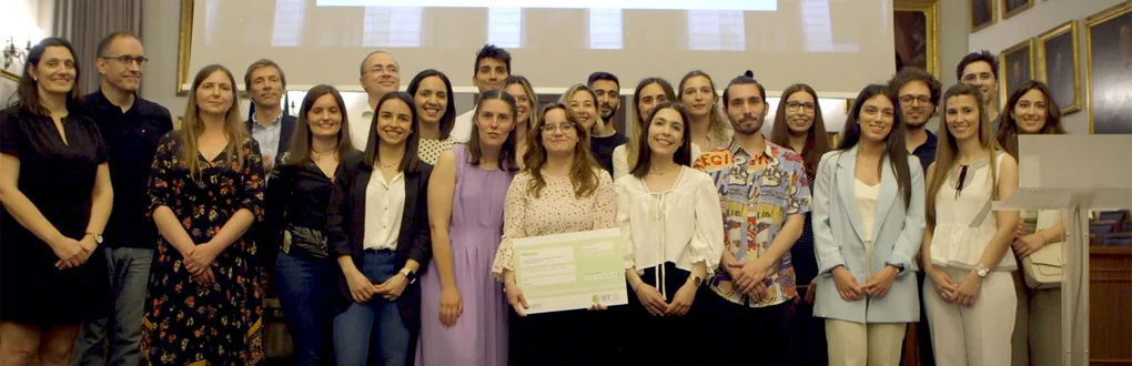 Group photo in which a student from U.Porto won the 2022 3MT prize