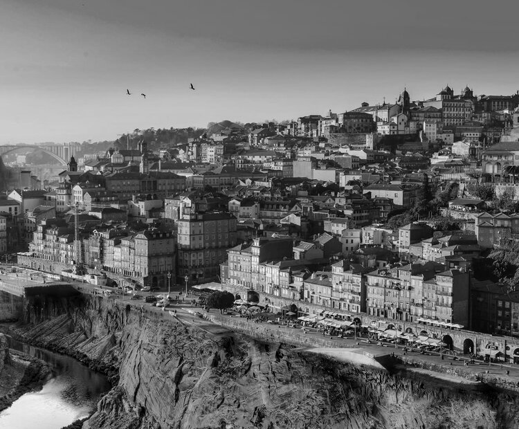 KLAUSS BORGES Dystopian Porto photocreation by the author, 2019